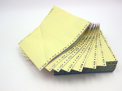 無(wú)碳復(fù)寫(xiě)紙會(huì)顯色嗎？顯色的原理是什么，有哪些特點(diǎn)？